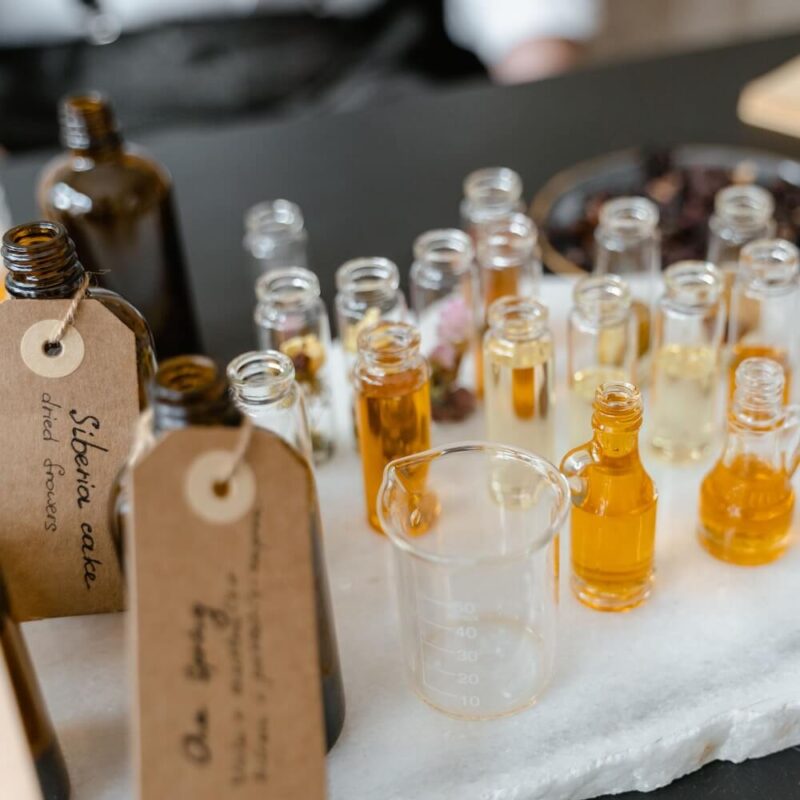 premium essential oils for perfume making-1