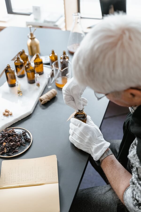Niche Fragrance Picks for Spring Craft Your Distinct Scent-1